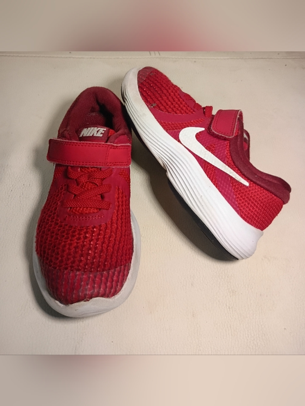 Nike Revolution 4 (PS) Gym Red/White-Team Red 943305-601 Size 12.5C